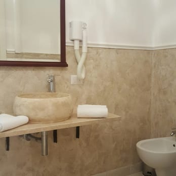 Le Stanze del Duomo - Slightly spacious restroom - Bed & Breakfast Near Me - Florence, FI