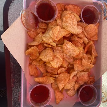 The Piggy - Chips and sauce - Barbeque Near Me - Walker, Minnesota