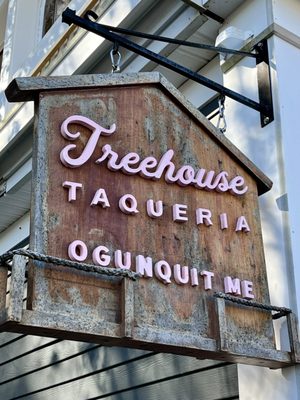 Treehouse Taqueria by null