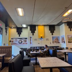 Yemen Cafe & Restaurant - Inside the restaurant