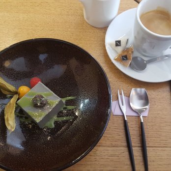 Kamo - 08 10 2018 - Mousse de sesame noir - Japanese Near Me - Ixelles, BRU Kamo - 08 10 2018 - Mousse de sesame noir - Japanese Near Me - Ixelles, BRU