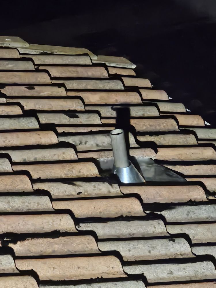 Slide of G Roofing Repair