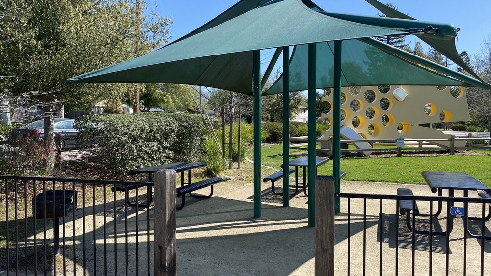 Keiser Community Park Logo