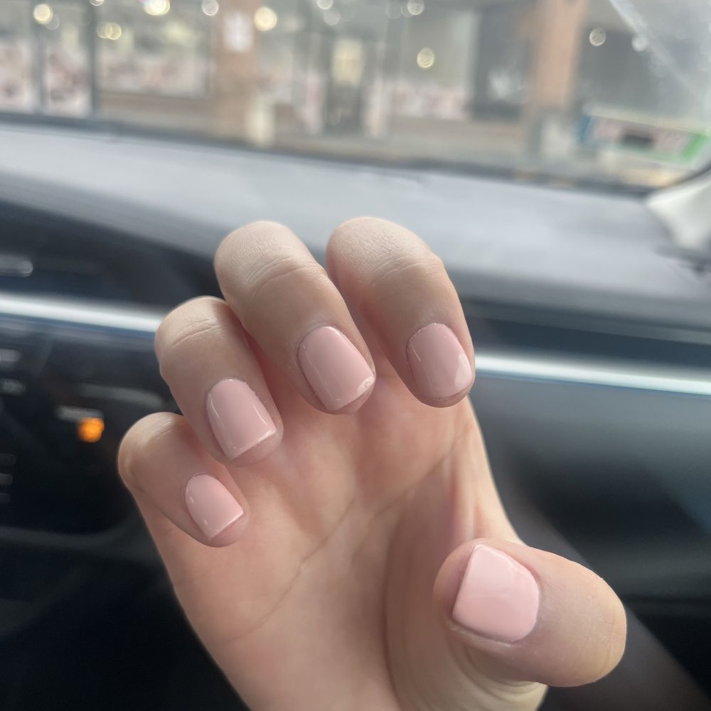 Lumia Nails Bar - Gel manicure - Nail Salons Near Me - Chicago, Illinois