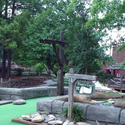 Pirate's Cove Adventure Golf
