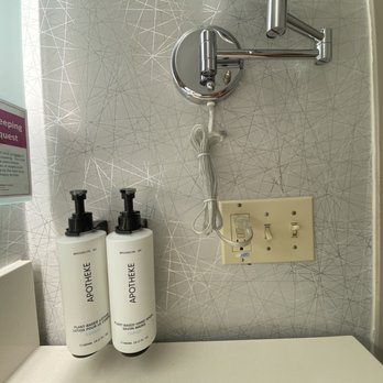 Crowne Plaza Seattle-Downtown - Soap and lotion - Hotels Near Me - Seattle, Washington Crowne Plaza Seattle-Downtown - Soap and lotion - Hotels Near Me - Seattle, Washington