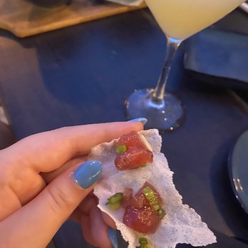 White Tarpon - Tuna tartare - Cocktail Bars Near Me - Key West, Florida