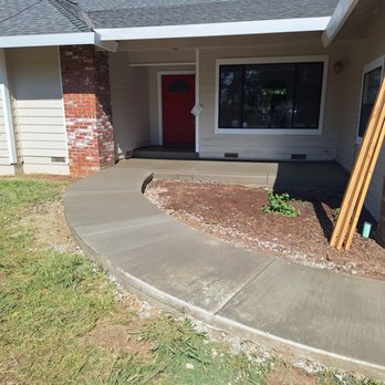J Garcia Concrete - Front porch used to be rotting wood - Masonry/Concrete Near Me