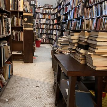 Abraxas Books - Stacks of books - Used Bookstore Near Me - Daytona Beach, Florida Abraxas Books - Stacks of books - Used Bookstore Near Me - Daytona Beach, Florida