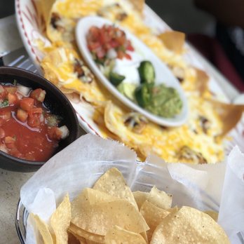 Guapo's Cocina & Bar - Mexican Near Me - Gaithersburg, Maryland