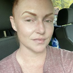 Real redhead with micro powder eyebrows perfect patch Real redhead with micro powder eyebrows perfect patch