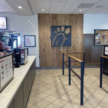 Chick-fil-A - ows the inside of a fast food restaurant - Fast Food Near Me - Kansas City, Missouri Chick-fil-A - ows the inside of a fast food restaurant - Fast Food Near Me - Kansas City, Missouri