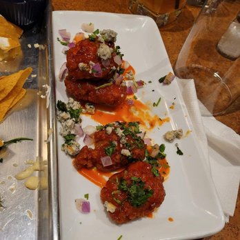 Big Phil's Bar & Grill - Chicken Obsession - New American Near Me - Pottstown, Pennsylvania Big Phil's Bar & Grill - Chicken Obsession - New American Near Me - Pottstown, Pennsylvania