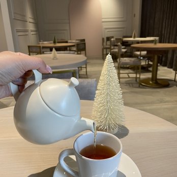 Ruelo Patisserie - Coffee & Tea Near Me - Toronto, Ontario