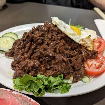 Phnom Penh - Beef luc lac with egg - Cambodian Near Me - Vancouver, British Columbia