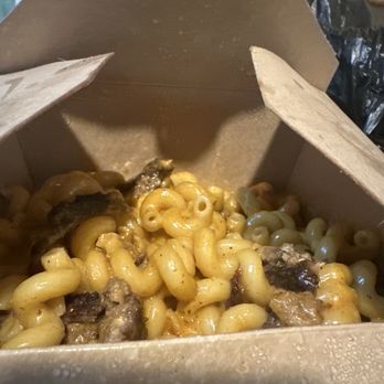 Manko Native American Fusion - Red Chile Mac - Food Trucks Near Me Manko Native American Fusion - Red Chile Mac - Food Trucks Near Me
