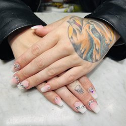 Stiletto Nails