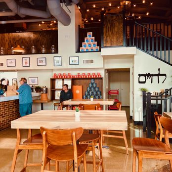 Little Pickle - inside - Delis Near Me - Phoenix, Arizona