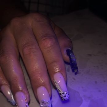 Vanity Nails & Spa - Nails,shinny, long, fingers, hand - Nail Salons Near Me - Las Vegas, Nevada Vanity Nails & Spa - Nails,shinny, long, fingers, hand - Nail Salons Near Me - Las Vegas, Nevada