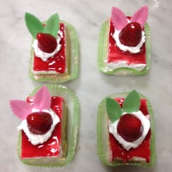 Roberto Caffe' Gelateria Pasticceria - Tortini alla frutta con crema semifredda