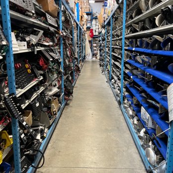Marine Connection Liquidators - Boat Dealers Near Me - Fort Pierce, Florida