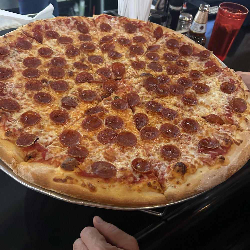 Large Pepperoni Pizza Large Pepperoni Pizza