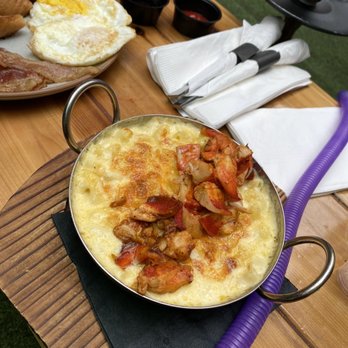 Lowkey Garden Lounge - LOBSTER MAC & CHEESE - Lounges Near Me - Forest Hills, New York