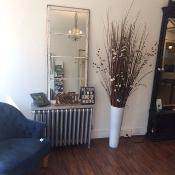 Studio She - Nice attention to detail - Hair Salons Near Me - Ellicott City, Maryland
