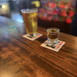 Porque No? Tacos - Beer and a shot of whisky (Franks)