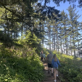 Oswald West State Park - Trail for Devils Cauldron - Parks Near Me - Manzanita, Oregon Oswald West State Park - Trail for Devils Cauldron - Parks Near Me - Manzanita, Oregon