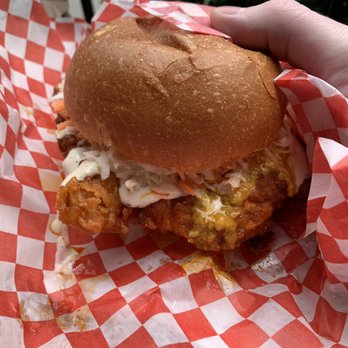 PG Clucks - Regular sandwich - Sandwiches Near Me - Toronto, Ontario