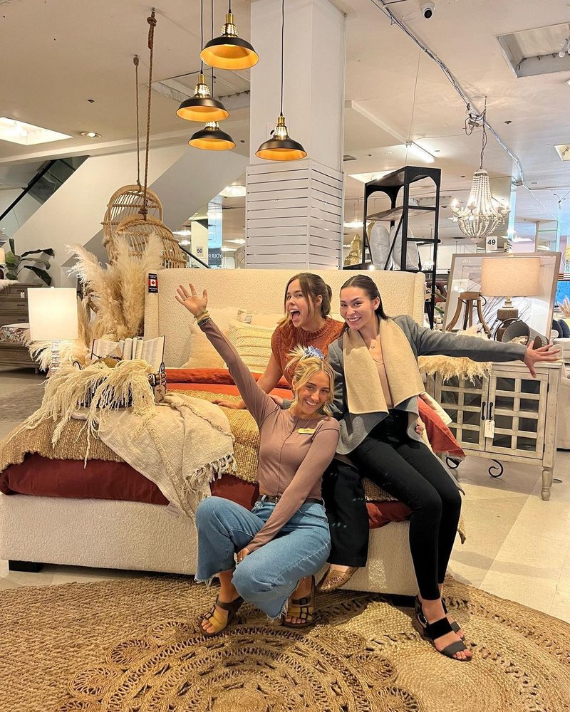 SHOWHOME FURNITURE CALGARY Updated September 2024 408 Photos & 16 Reviews 1616 14 Avenue