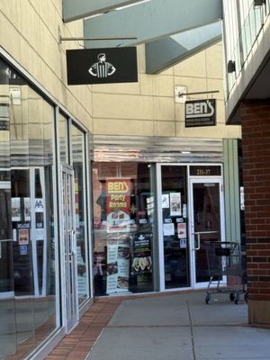 Ben's Kosher Delicatessen Restaurant & Caterers by null