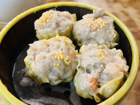 Ming's Tasty by null