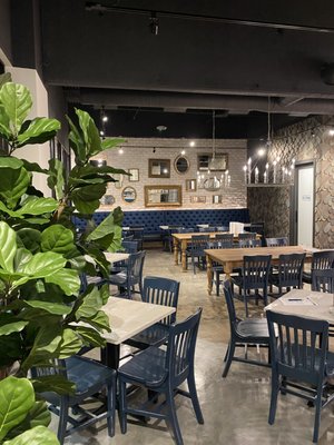 White Elm Brasserie by null