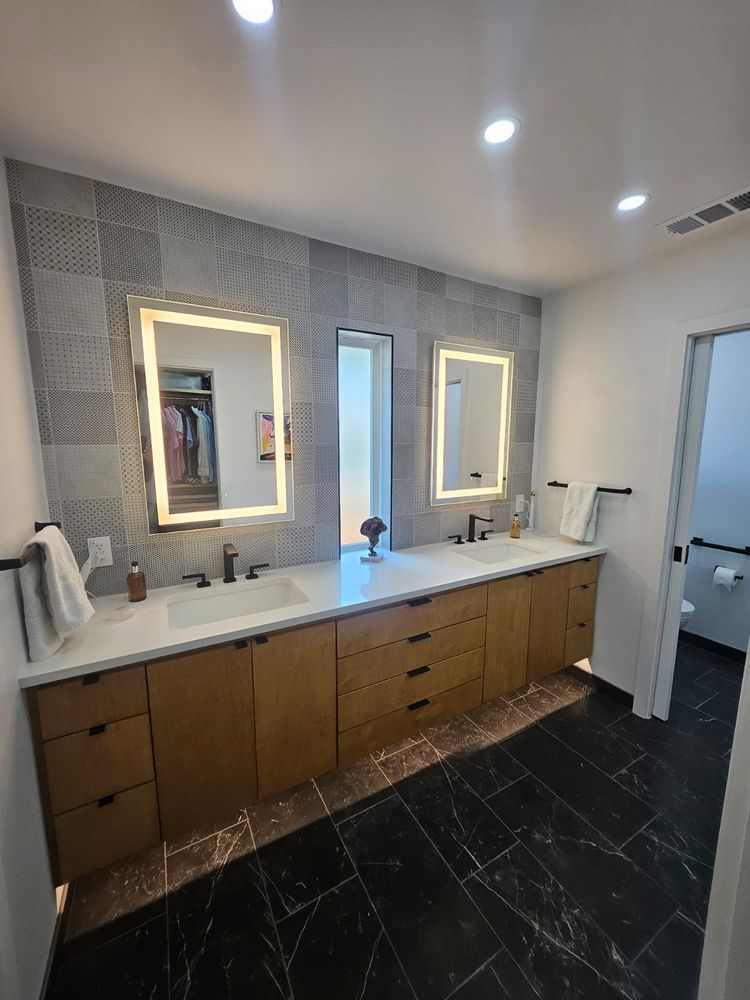 Slide of Frontstar Construction