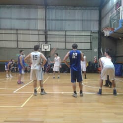 Club Atlético Obras Sanitarias de la Nación - Jueves a la noche basket!