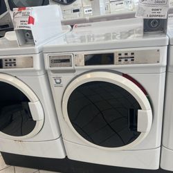 Marquette Coin Laundry