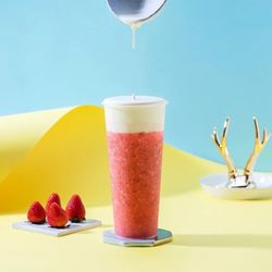 Cactus Bubble Tea - Cheese strawberry fruit tea