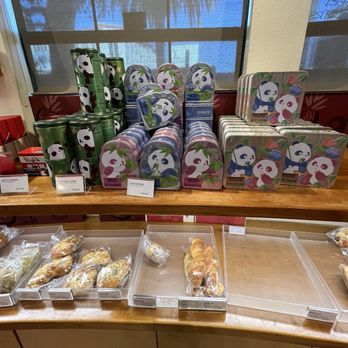 Kee Wah Bakery - Bakeries Near Me - San Gabriel, California Kee Wah Bakery - Bakeries Near Me - San Gabriel, California
