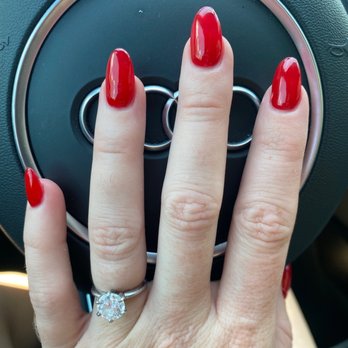 Lovely Nails & Spa - By Linda - Nail Salons Near Me - Tampa, Florida