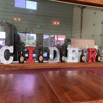 Fox Tail Cider & Distillery - Cideries Near Me - Hood River, Oregon