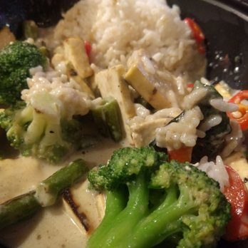 Bangkok Buri - Thai Near Me - Toronto, Ontario