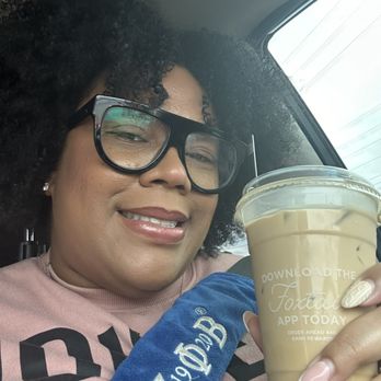 Foxtail Coffee - Iced Caramel Latte - Coffee & Tea Near Me - Sanford, Florida