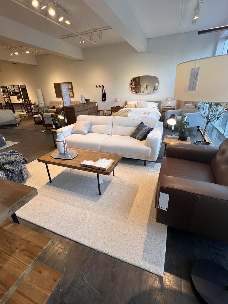 EQ3 MONTRÉAL ST. LAURENT Updated October 2024 19 Photos & 13