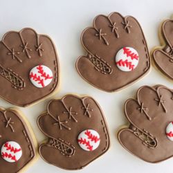 Sweet T's - Baseball cookies