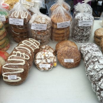 Riverside Farmers Market - The Amish family selling at this spot was super friendly. We talked for quite a while. Great cookies, bread, and veggies. - Farmers Market Near Me - Riverside, Illinois