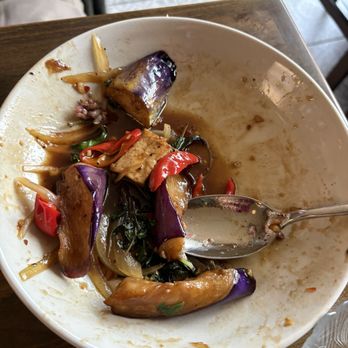 Glom Thai - Thai Near Me - Berkeley, California