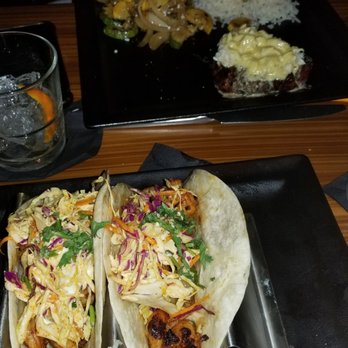 Vidorra - Chipotle garlic shrimp tacos and filet mignon topped with crab - Mexican Near Me - Dallas, Texas Vidorra - Chipotle garlic shrimp tacos and filet mignon topped with crab - Mexican Near Me - Dallas, Texas