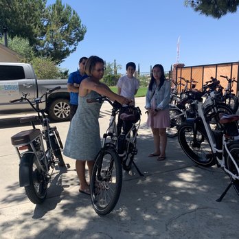 Temecula Wine Country e-Bike Rental - Michelle assisting us with our bike set up - Bike Rentals Near Me - Temecula, California Temecula Wine Country e-Bike Rental - Michelle assisting us with our bike set up - Bike Rentals Near Me - Temecula, California